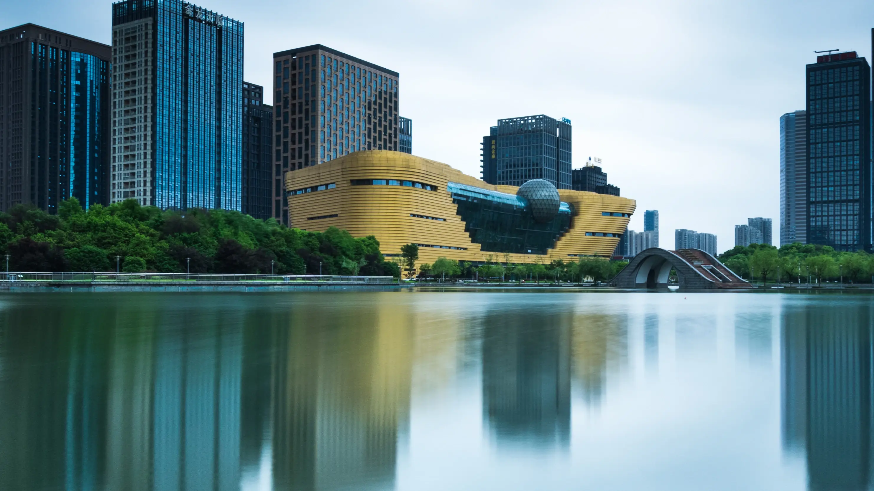 杭州装修每平800元起，原来90%的人都多花了冤枉钱(图1)