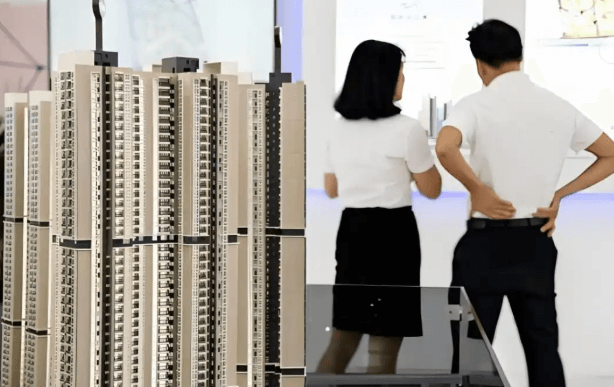 楼市信仰崩塌?2026年房价四大迹象与避险指南(图2) 楼市信仰崩塌?2026年房价四大迹象与避险指南(图2)
