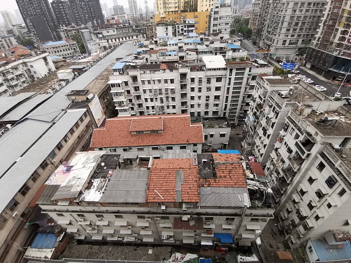 莱州二手房购买全攻略：从“老破小”到“潜力股”的蜕变指南 (图1)